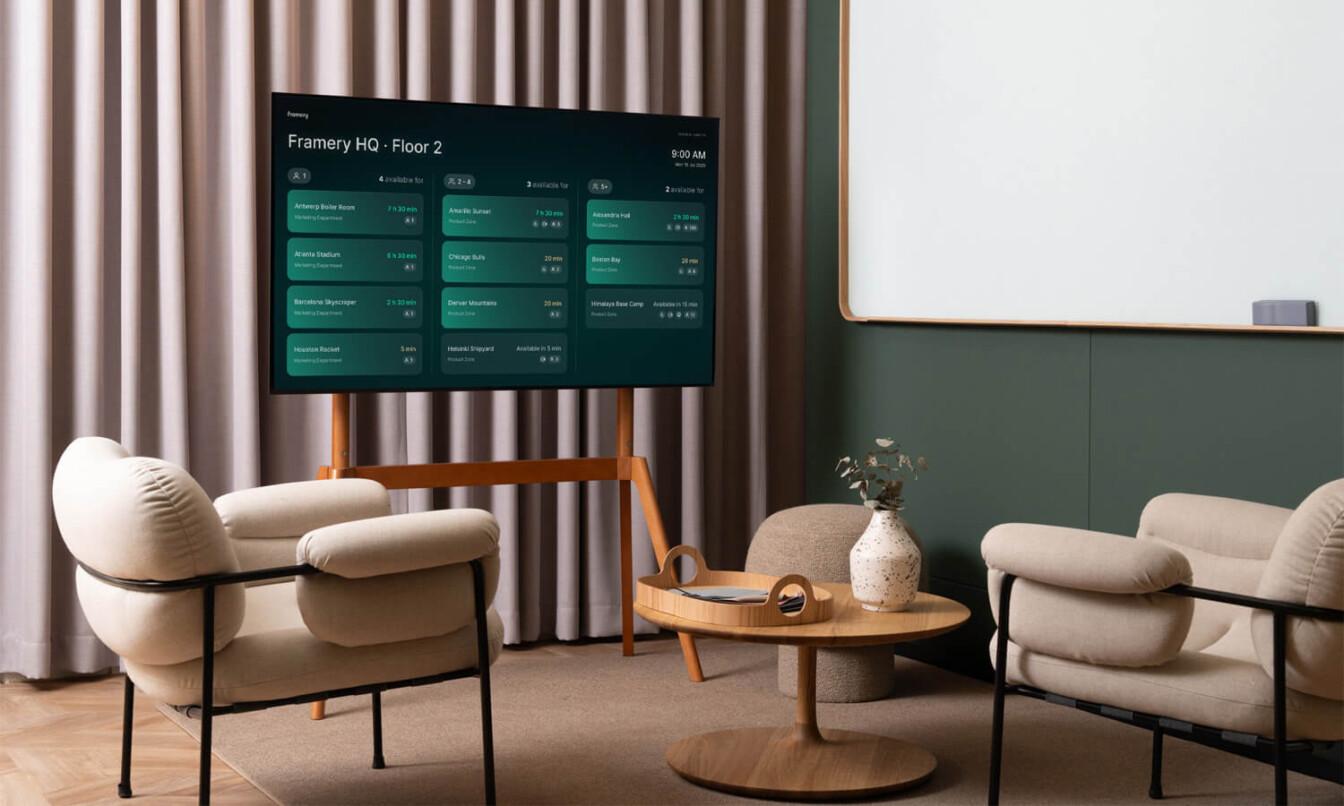 Framery space overview in a lobby setting